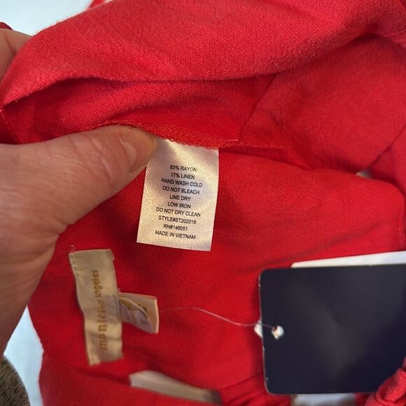 NWT Monteau Los Angeles Cropped Top, sizes Medium - Picture 11 of 11